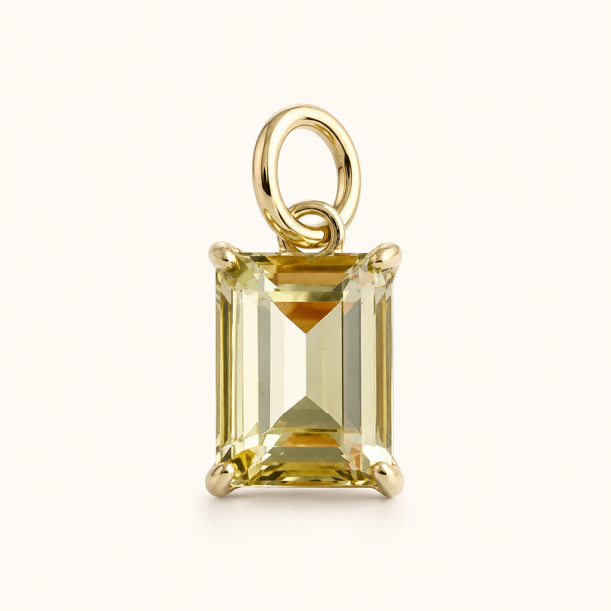 CHAMPAGNE STEP-CUT CHARM